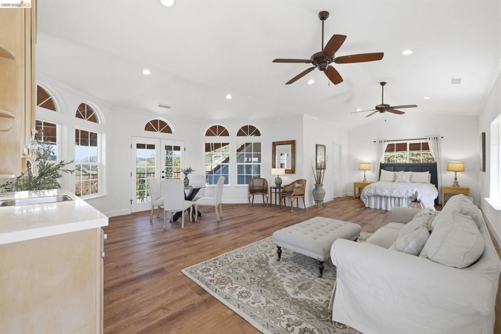 14699 Holman Mountain Rd, Jamestown, CA 95327