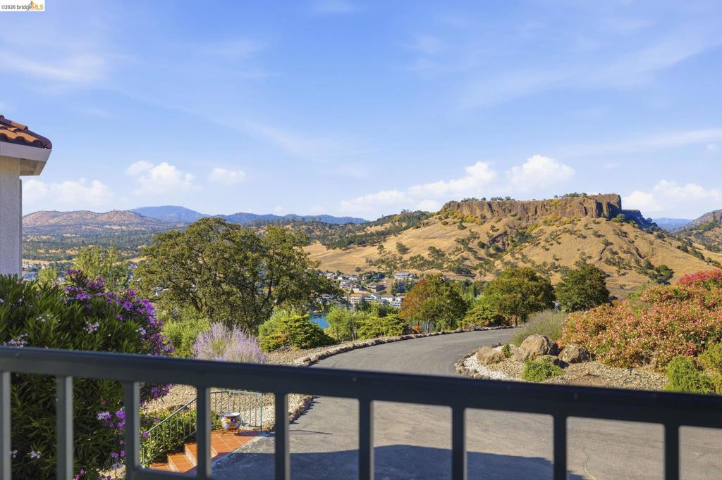 14699 Holman Mountain Rd, Jamestown, CA 95327