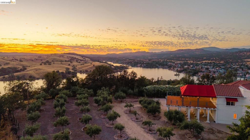 14699 Holman Mountain Rd, Jamestown, CA 95327