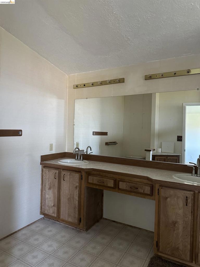 22513 Prospect Heights, Groveland, CA 95321