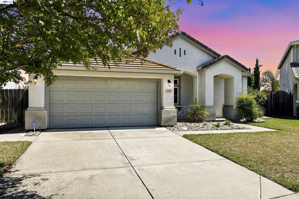 2232 Katherine Pl, Manteca, CA 95337