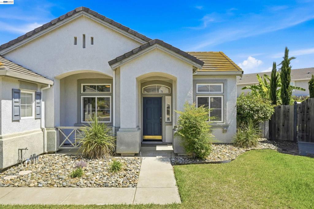 2232 Katherine Pl, Manteca, CA 95337