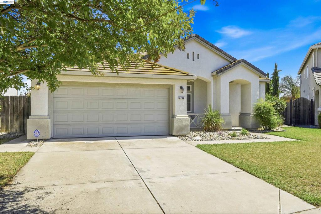 2232 Katherine Pl, Manteca, CA 95337