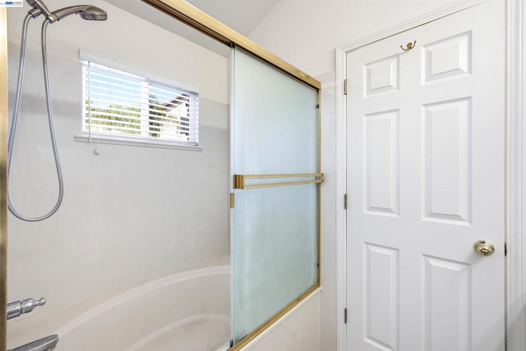2232 Katherine Pl, Manteca, CA 95337