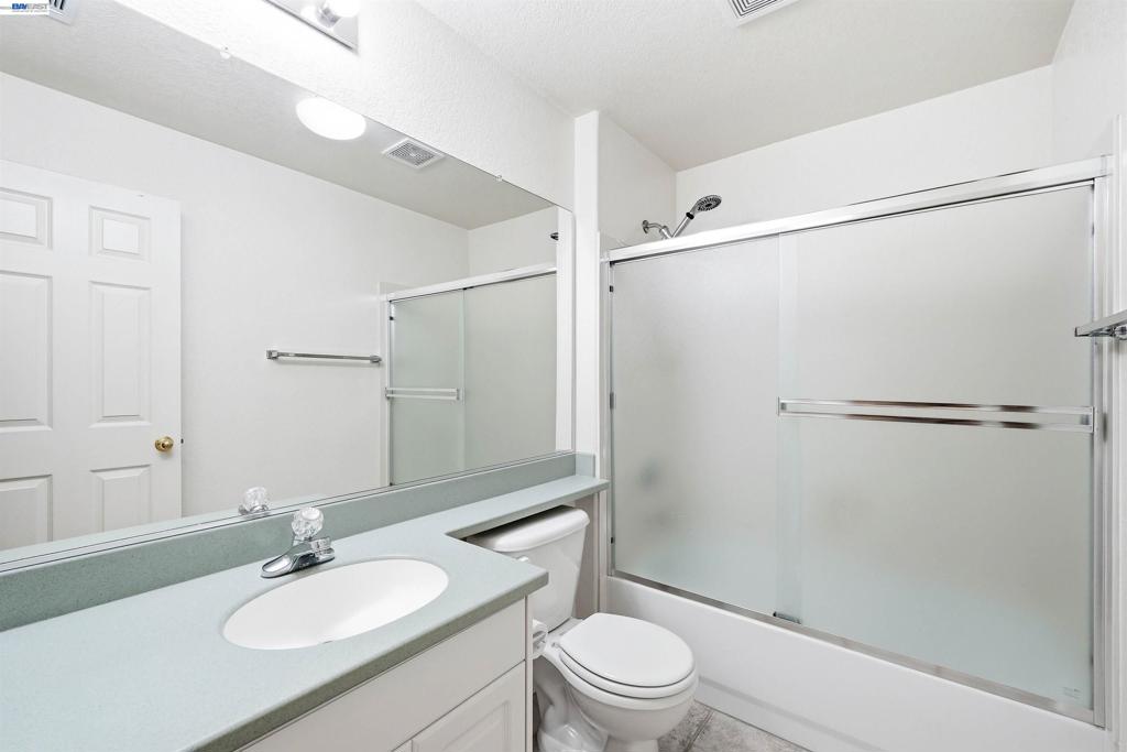 2232 Katherine Pl, Manteca, CA 95337
