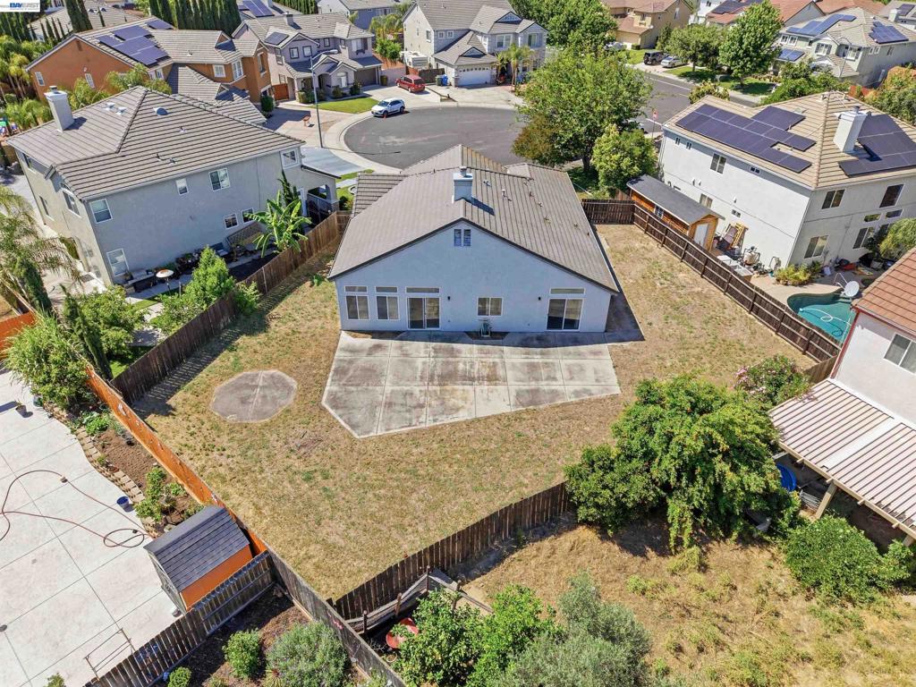 2232 Katherine Pl, Manteca, CA 95337