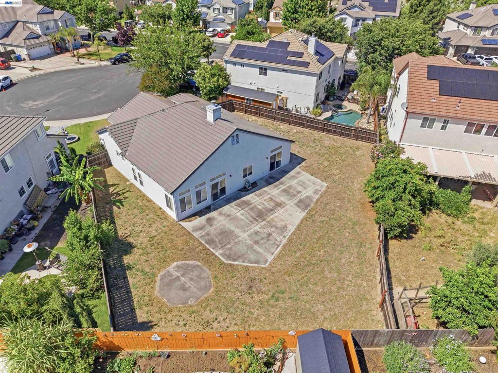 2232 Katherine Pl, Manteca, CA 95337
