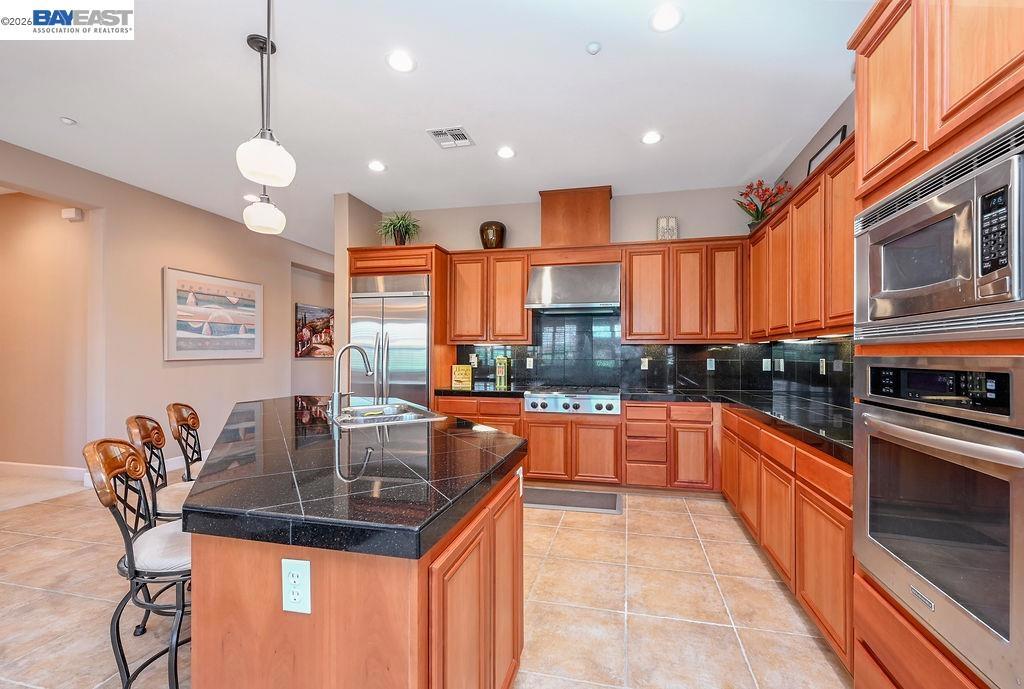 1236 Sheldon Dr, Brentwood (CC), CA 94513