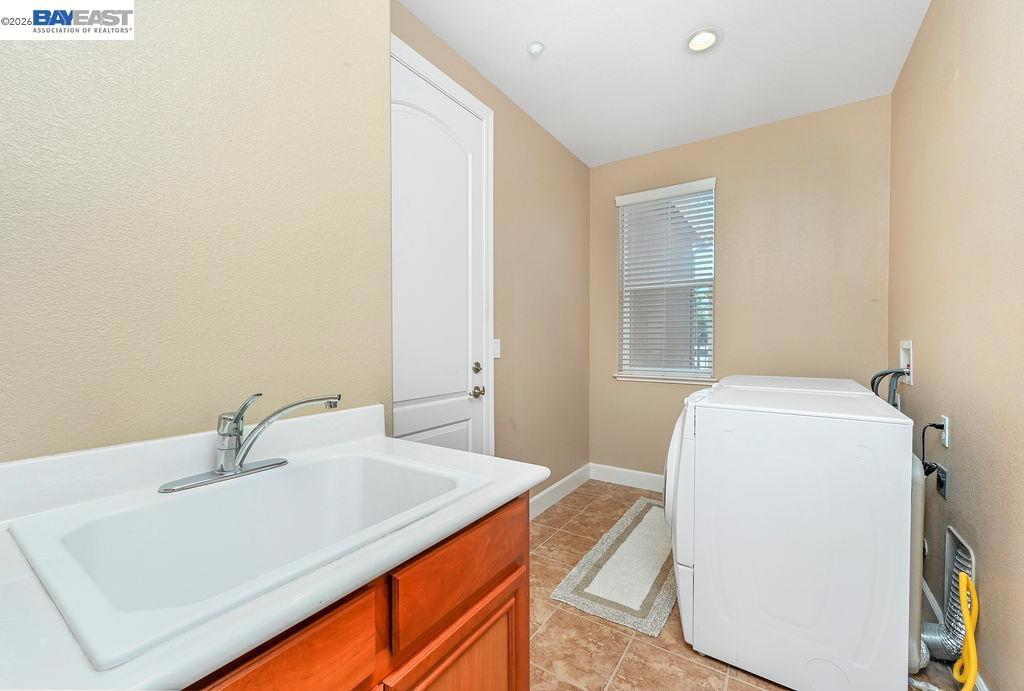 1236 Sheldon Dr, Brentwood (CC), CA 94513