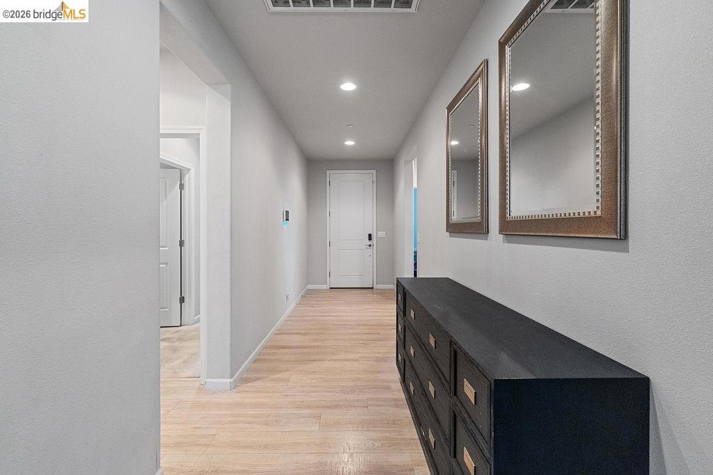 983 Dainty Ave, Brentwood (CC), CA 94513