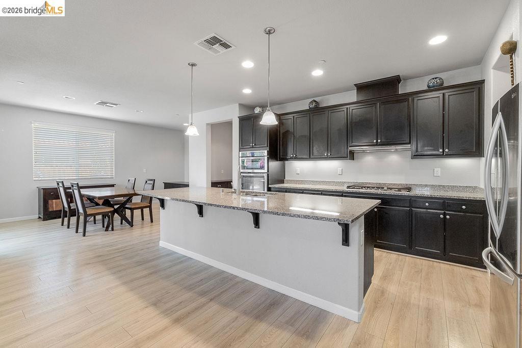 983 Dainty Ave, Brentwood (CC), CA 94513