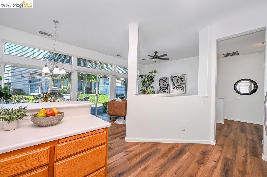 1585 Summerland Way, Brentwood (CC), CA 94513