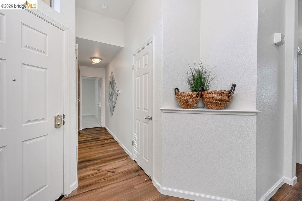 1585 Summerland Way, Brentwood (CC), CA 94513
