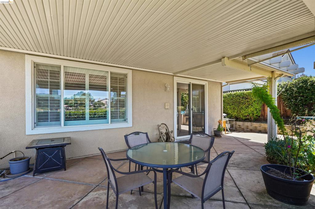 540 Lakeview Dr, Brentwood (CC), CA 94513