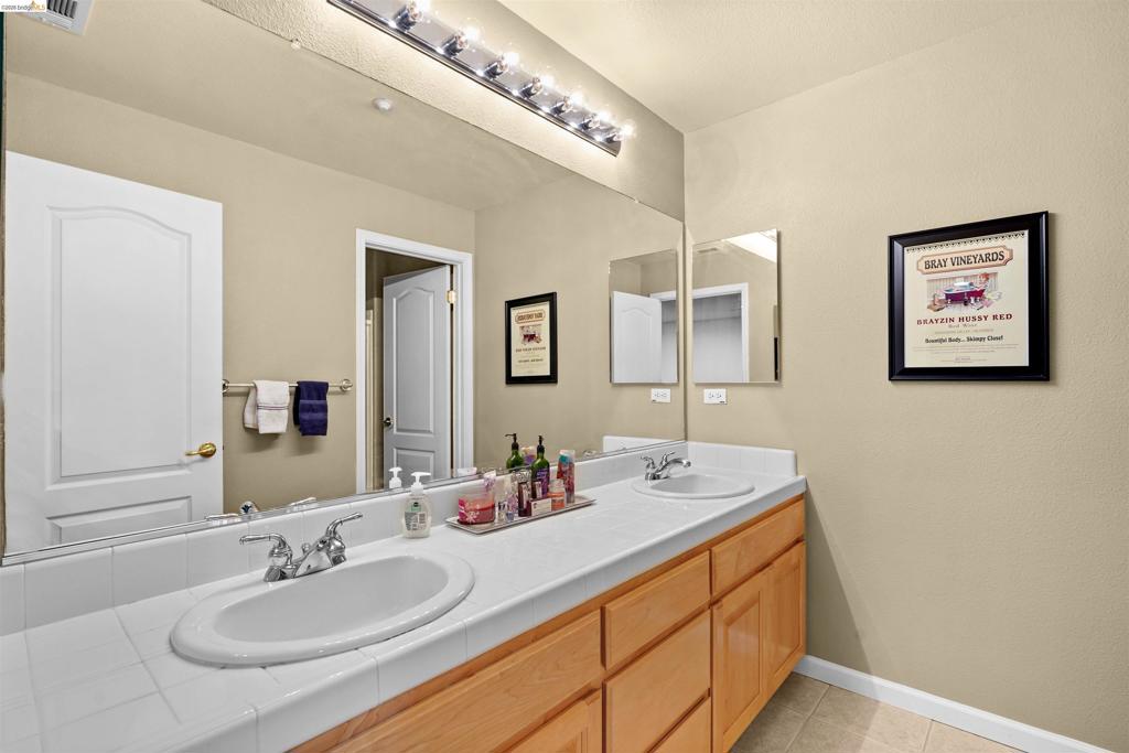 540 Lakeview Dr, Brentwood (CC), CA 94513