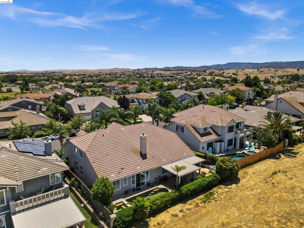540 Lakeview Dr, Brentwood (CC), CA 94513
