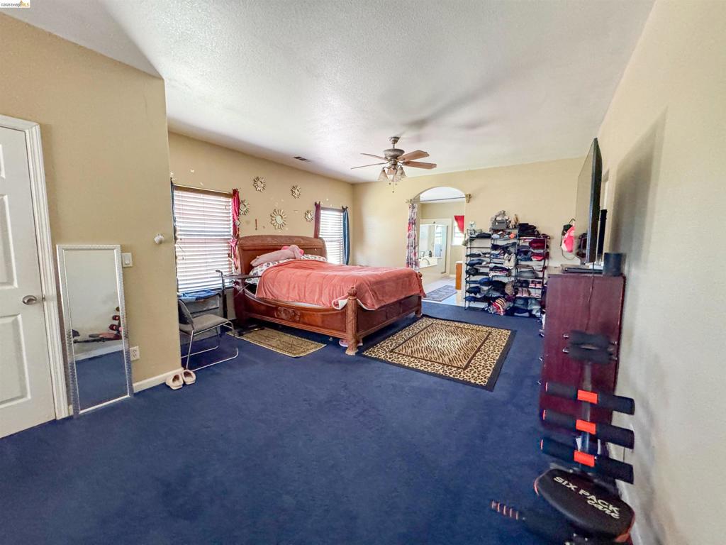 505 Tuscany Ct, Patterson, CA 95363