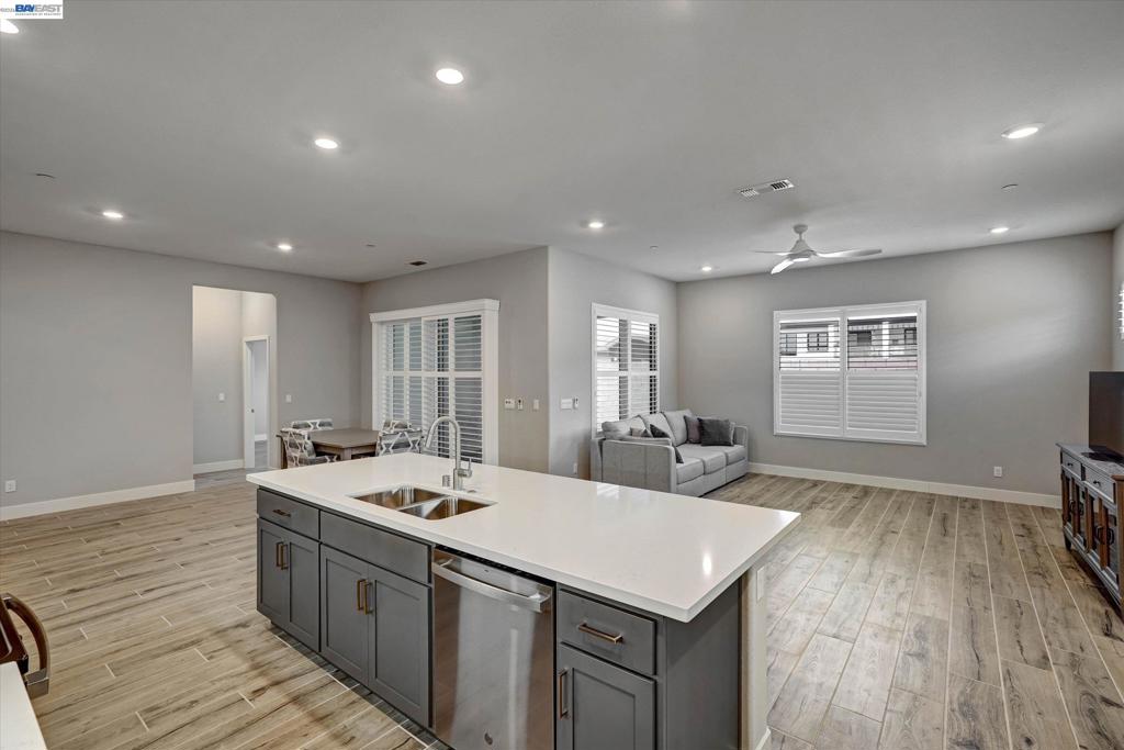 1860 Morello Dr, Brentwood (CC), CA 94513