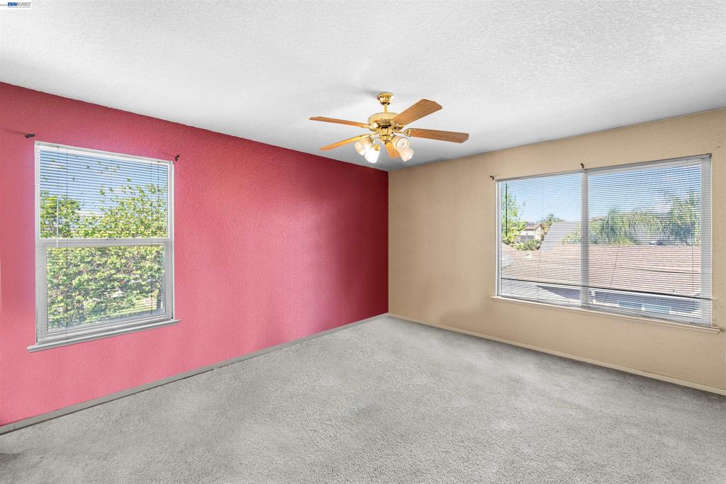 1153 Syracuse Ln, Manteca, CA 95336