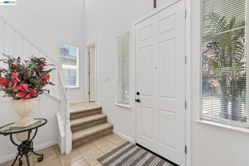 9348 Vintner Circle, Patterson, CA 95363