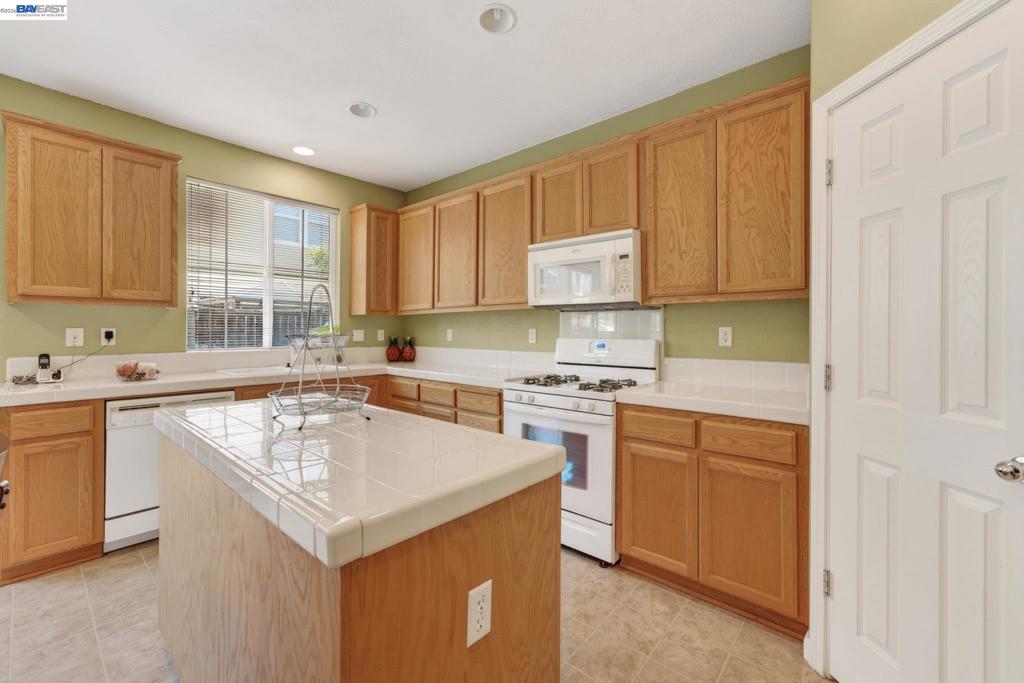 9348 Vintner Circle, Patterson, CA 95363