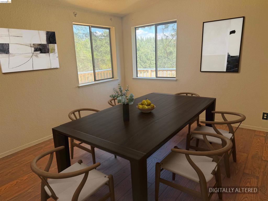 22700 Hidden Hollow Dr, Groveland, CA 95321