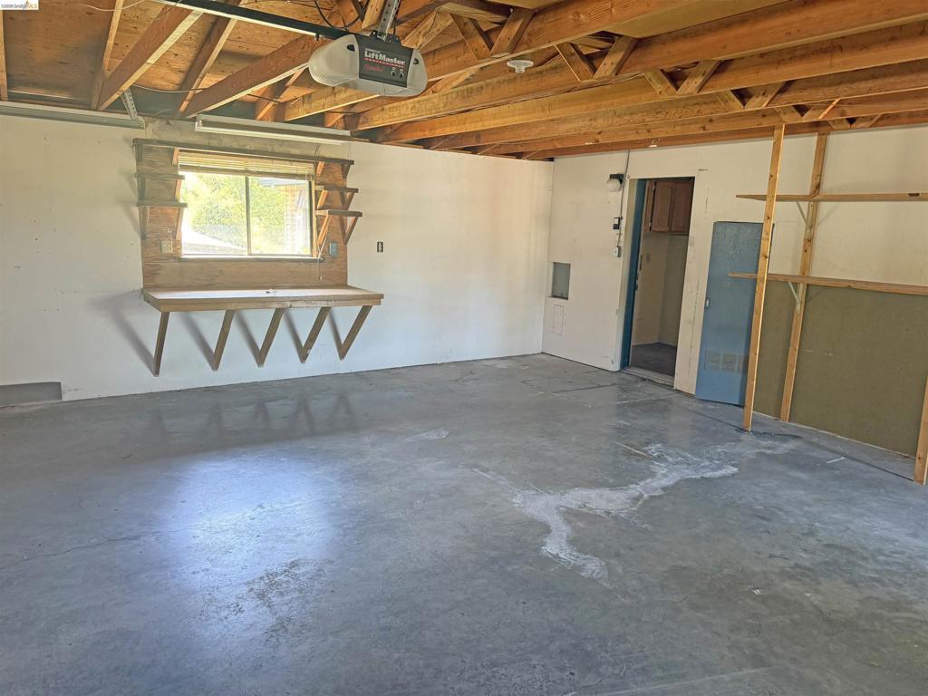 22700 Hidden Hollow Dr, Groveland, CA 95321