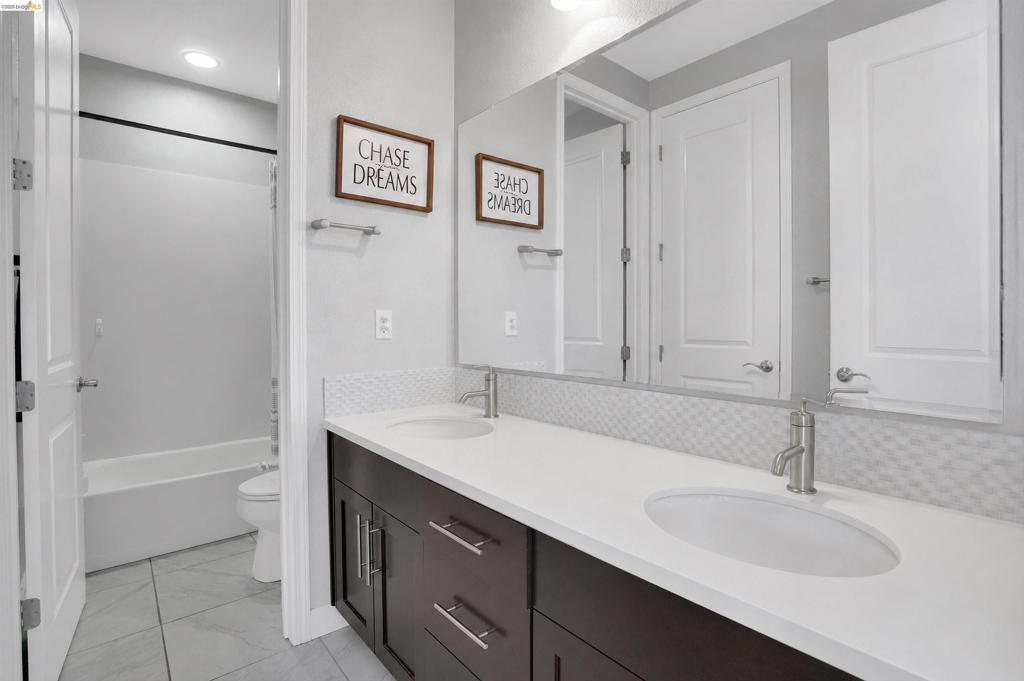 401 Springfield Ct, Brentwood (CC), CA 94513