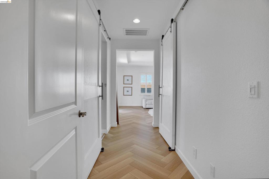401 Springfield Ct, Brentwood (CC), CA 94513