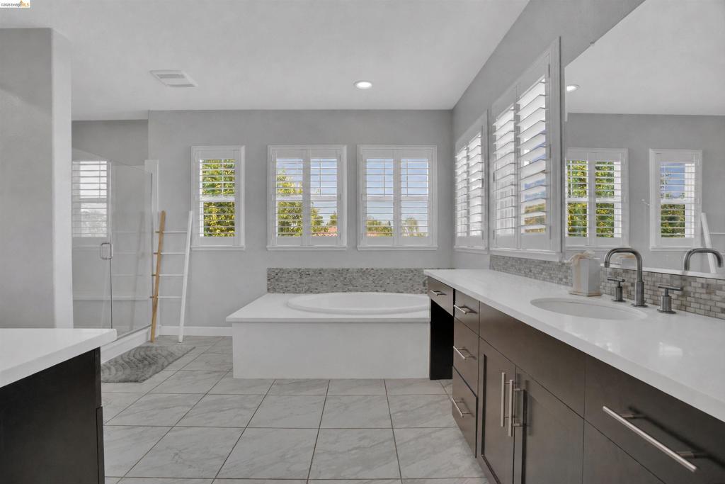 401 Springfield Ct, Brentwood (CC), CA 94513