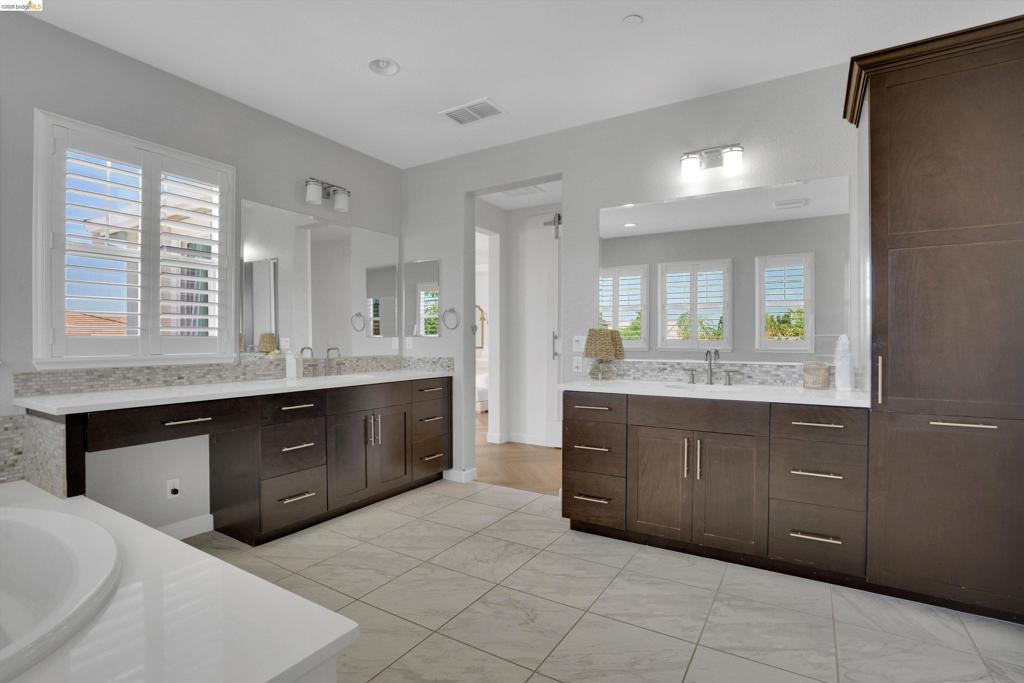 401 Springfield Ct, Brentwood (CC), CA 94513