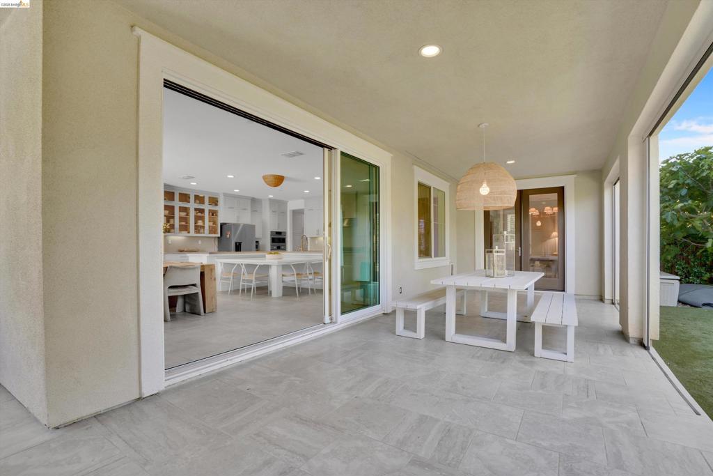 401 Springfield Ct, Brentwood (CC), CA 94513