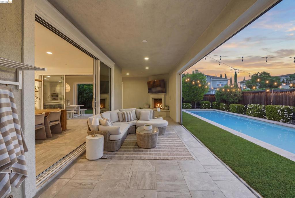 401 Springfield Ct, Brentwood (CC), CA 94513