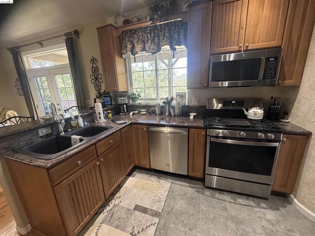 21185 Crystal Falls Dr, Sonora, CA 95370