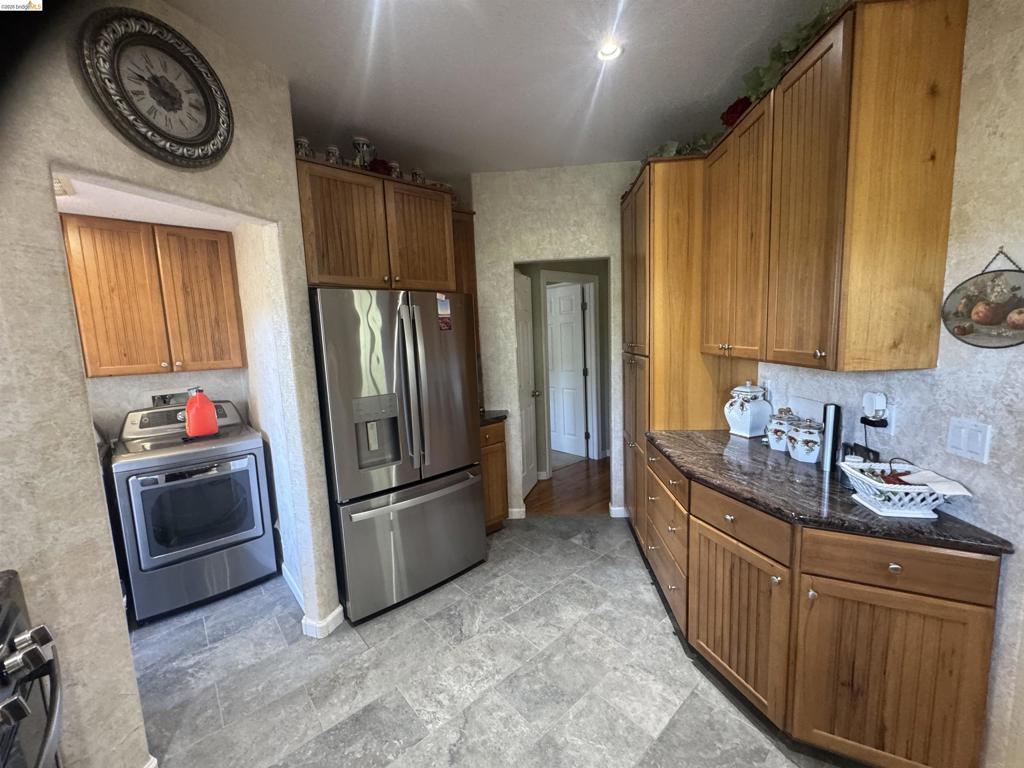 21185 Crystal Falls Dr, Sonora, CA 95370