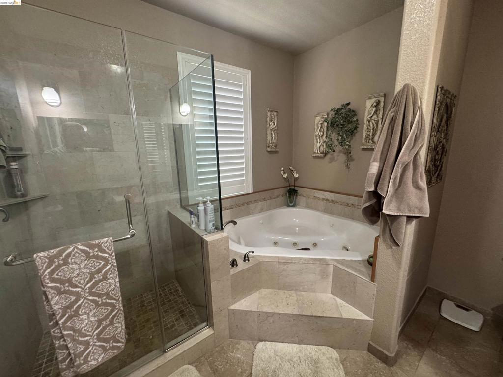 21185 Crystal Falls Dr, Sonora, CA 95370