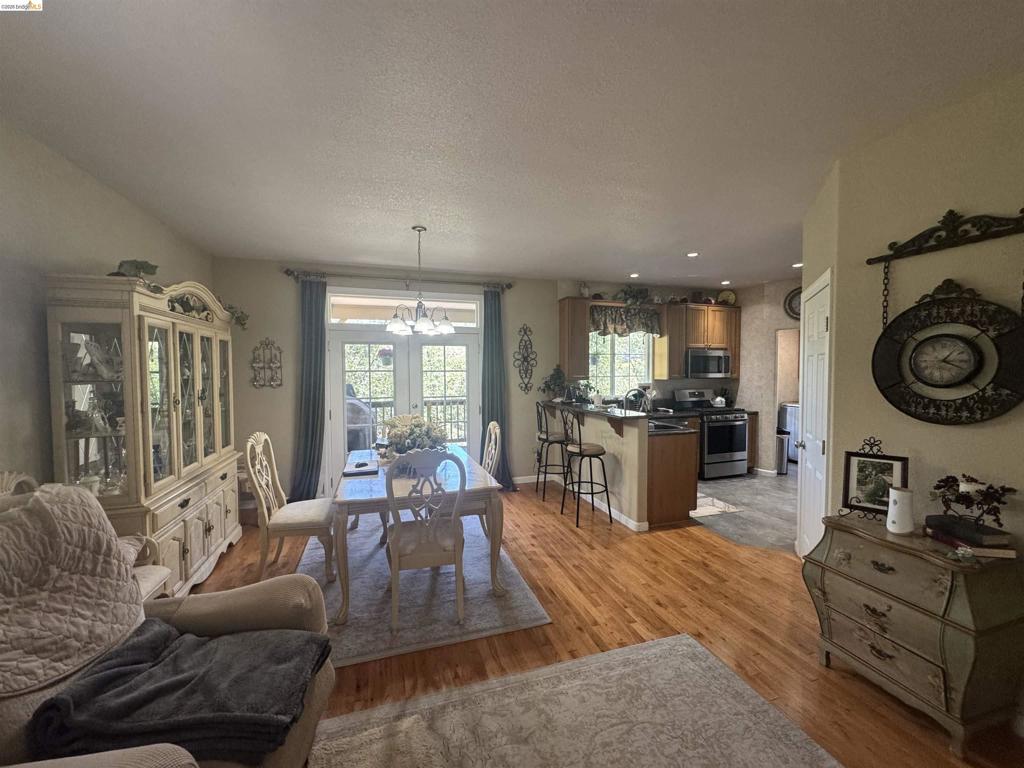 21185 Crystal Falls Dr, Sonora, CA 95370