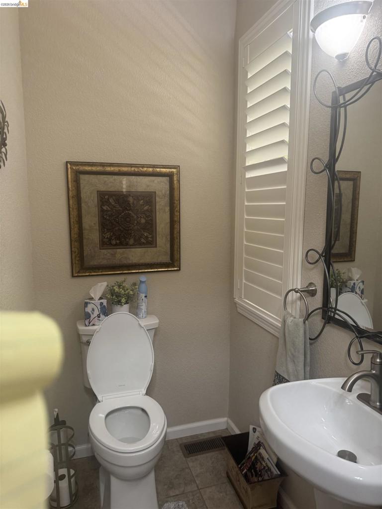 21185 Crystal Falls Dr, Sonora, CA 95370