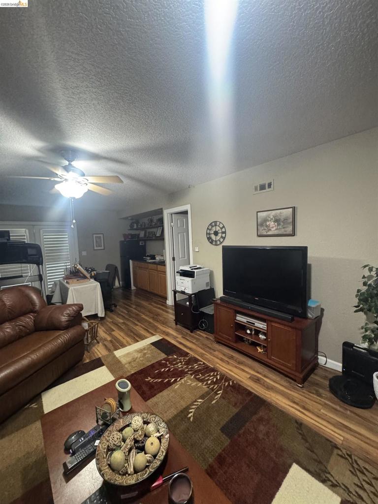 21185 Crystal Falls Dr, Sonora, CA 95370