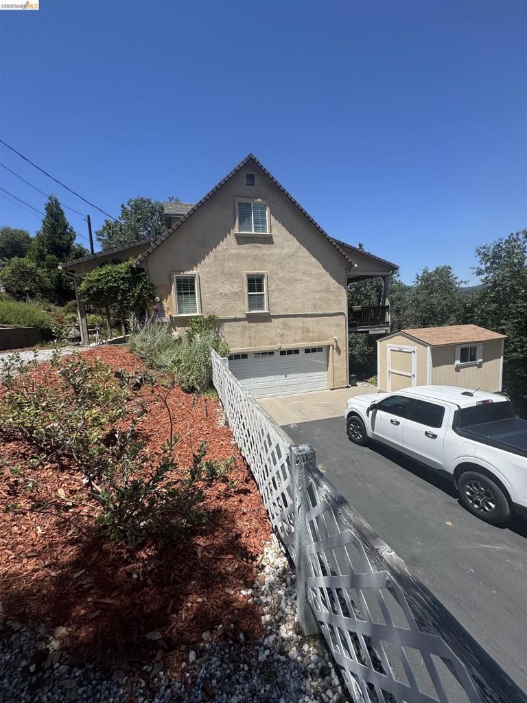 21185 Crystal Falls Dr, Sonora, CA 95370