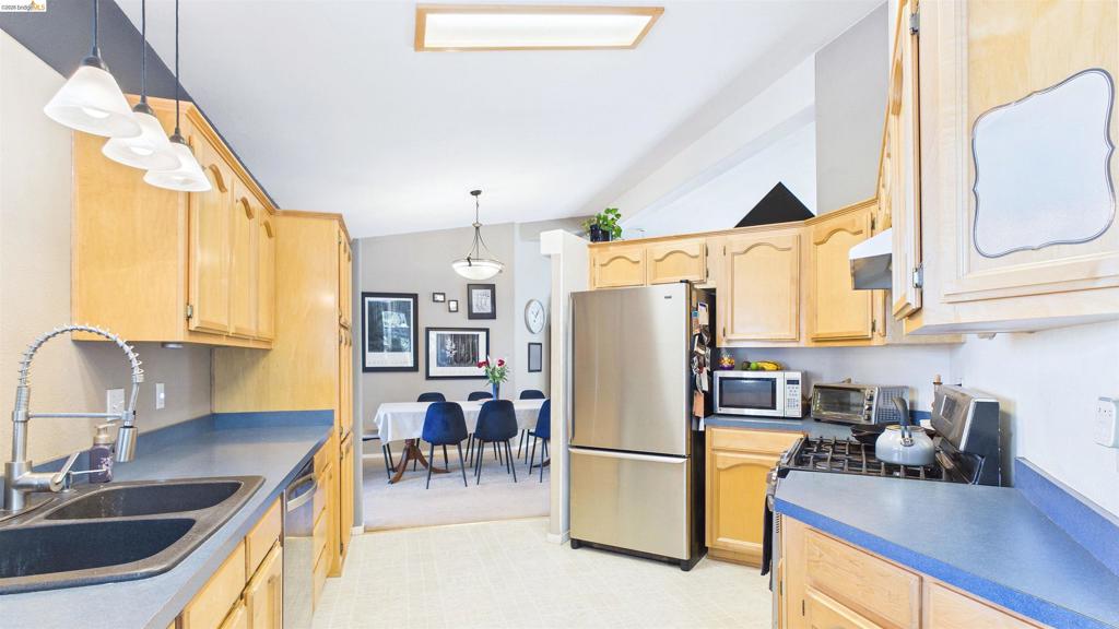 17545 Mount Elizabeth Road, Sonora, CA 95370-9568