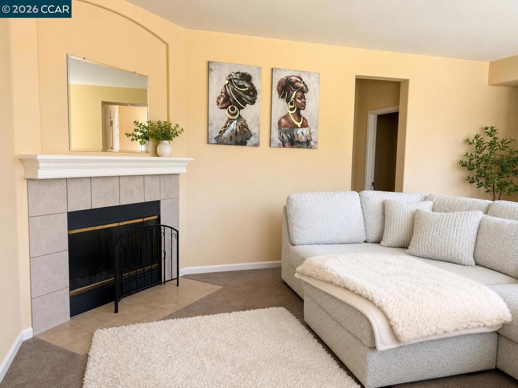 1567 Purple Martin Ln, Manteca, CA 95337