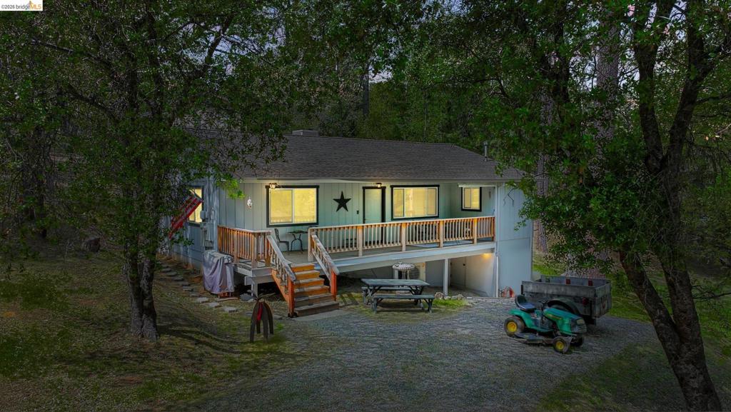 18996 Digger Pine Street, Groveland, CA 95321