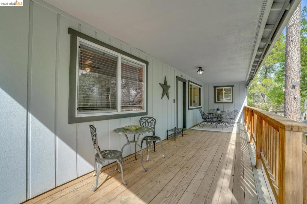 18996 Digger Pine Street, Groveland, CA 95321