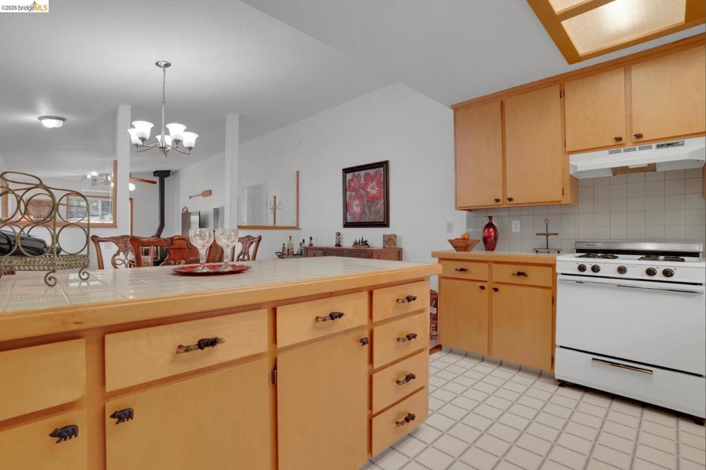 18996 Digger Pine Street, Groveland, CA 95321