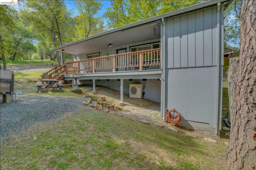 18996 Digger Pine Street, Groveland, CA 95321