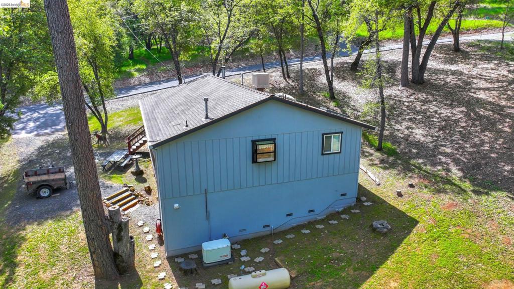 18996 Digger Pine Street, Groveland, CA 95321