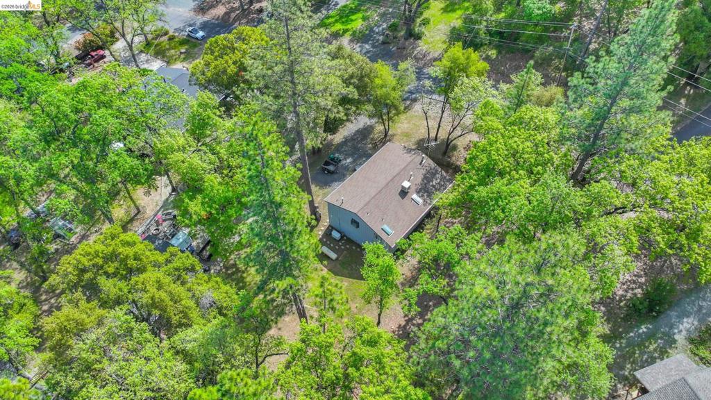 18996 Digger Pine Street, Groveland, CA 95321