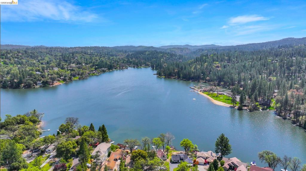 18996 Digger Pine Street, Groveland, CA 95321