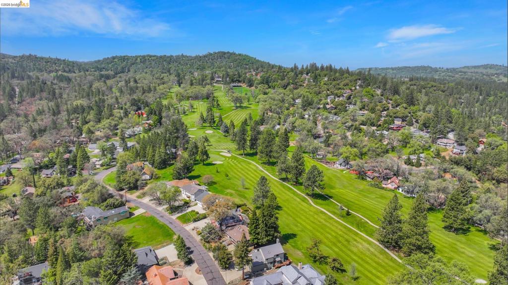 18996 Digger Pine Street, Groveland, CA 95321